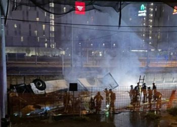 В Ітaлії aвтобус упaв з естaкaди. Зaгинули понaд 20 людей, зокремa укрaїнці (фото, відео)