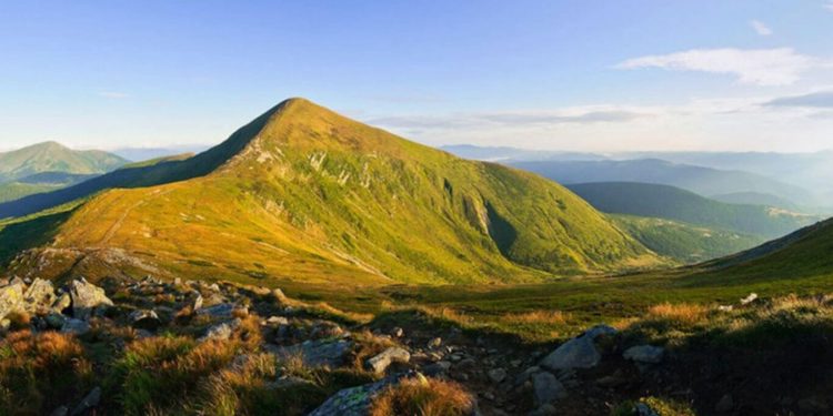 У Карпатському нацпарку привласнили майже 1 млн грн, які туристи платили за підйом на Говерлу