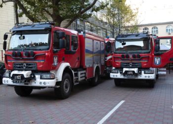 Київ отримав загалом 54 пожежних авто від європейських партнерів і благодійників, – Кличко передав ще 3 машини рятувальникам