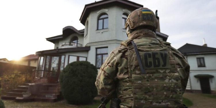 У секти “АллатРа”, яка працювала в інтересах РФ, проводять обшуки по всій Україні