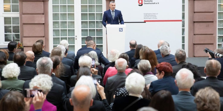 Кличко отримав Премію Deutschen Gesellschaft e. V. за заслуги для німецького та європейського взаєморозуміння і присвятив її українському народу