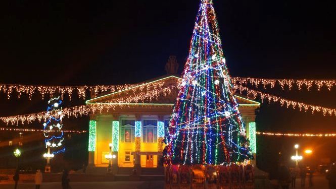 У Тернополі цьогоріч на центральному майдані встановлять новорічну ялинку