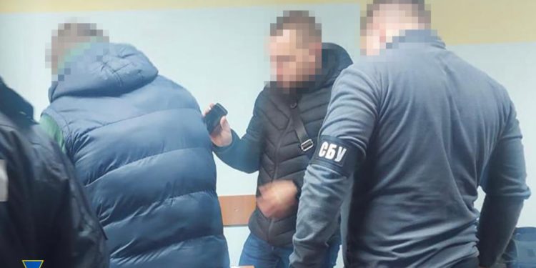 В Україні викрили схему нелегальних пасажирських перевезень до Росії