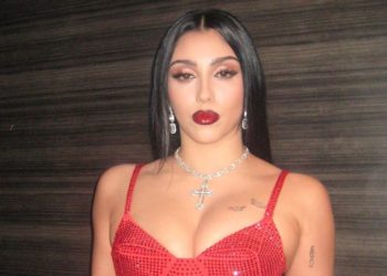 Лурдес Леон