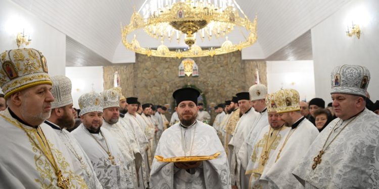 На Тернопільщині митрополит Епіфаній освятив храм-пантеон в пам’ять про загиблих в російсько-українській війні