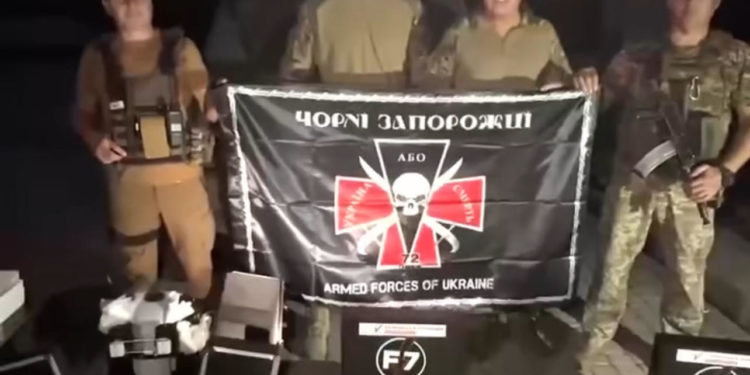 З початку повномасштабної війни волонтери «Української команди» допомогли майже 275 тисячам захисників та постраждалих від війни