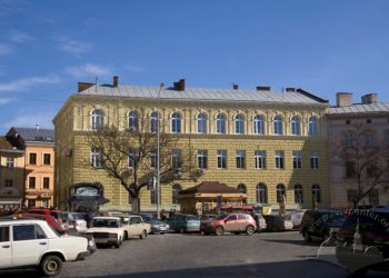 Львів. Проспект Шевченка, 9