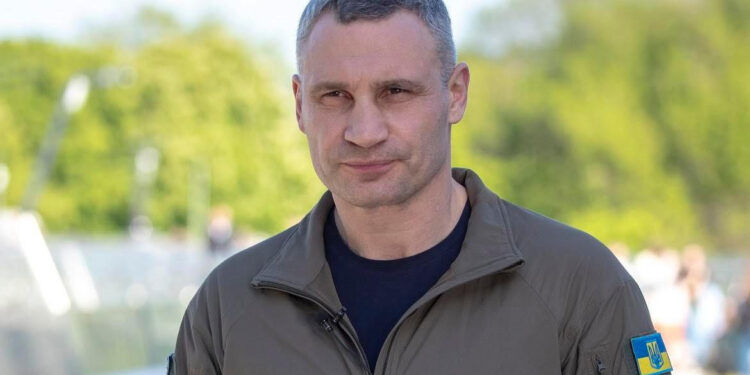Міський голова Києва зустрівся з дипломатами 38 країн світу