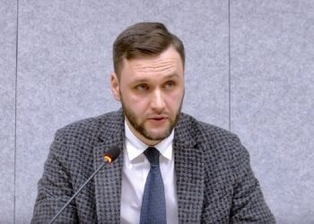 Віктор Павлущик