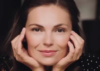 зоряна марченко