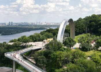 Статистика втрат і феномен незламності Києва