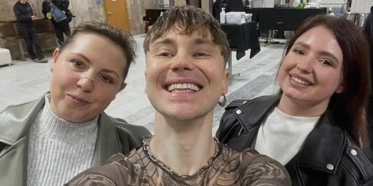 Артем Пивоваров з потерпіло. Фото з Інстаграму артиста