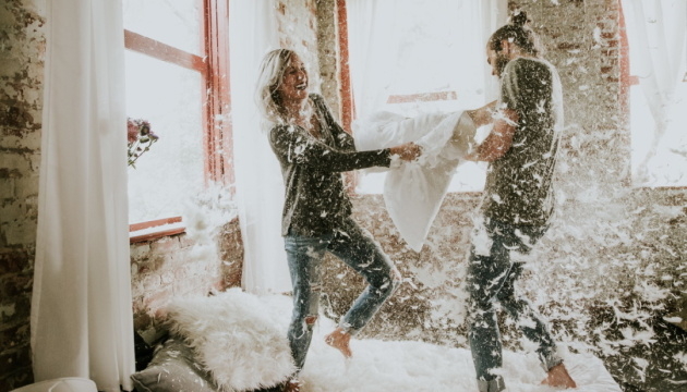 Бій подушками