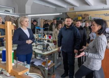 Ірина Верещук під час візиту на Тернопільщину