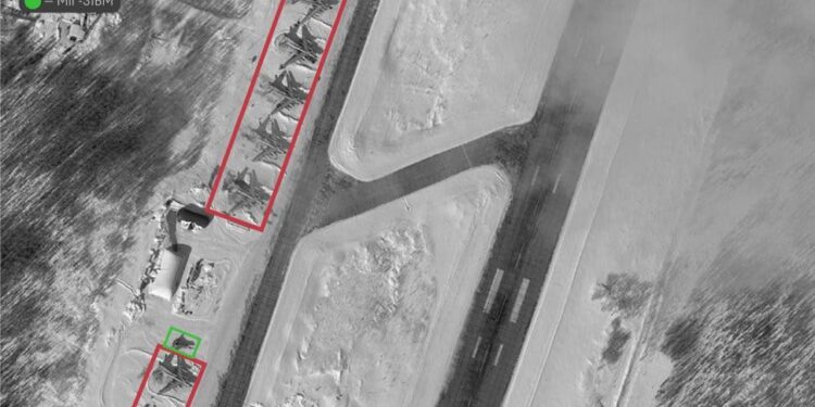 План військового аеропорту Оленья. Супутникові знимки