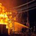 Пожежа внаслідок атаки росіян на одній з електростанцій України