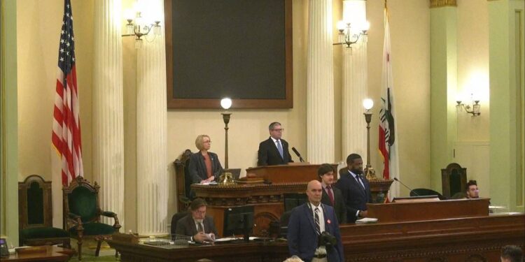 Засідання Асамблеї штату Каліфорнія