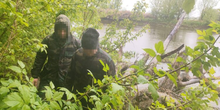 Затримані. Фото Прикордонна служба