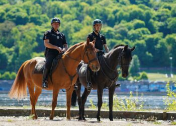 Кінний патруль. Фото Патрульна поліція Києва