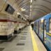 На станції метро помер чоловік
