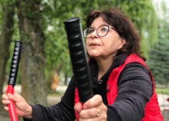 Христина займається на тренажерах. Фото Суспільне Тернопіль