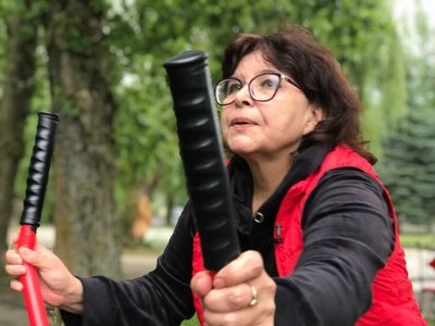 Христина займається на тренажерах. Фото Суспільне Тернопіль