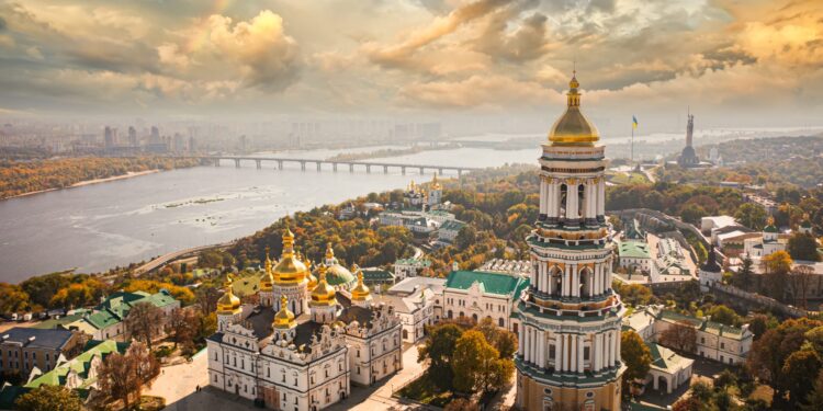 Причини зміни керівництва заповідника Києво-Печерська лавра