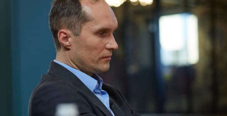 Юрій Бутусов