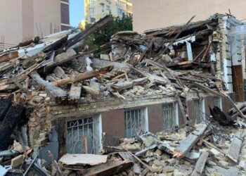 Знищена садиба Зеленських