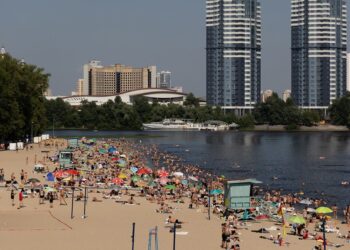 Столиця  відчула справжнє травневе потепління