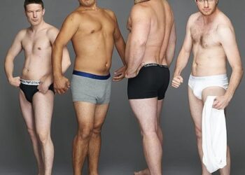 Чоловіки в трусах. Ілюстрація