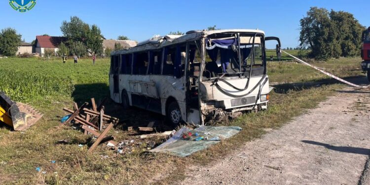 178 справ за фактами ДТП з тяжкими наслідками