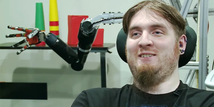 Пацієнт Neuralink