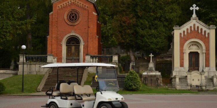 електромобіль