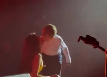 Скрін з відео