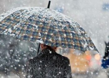 На Київ суне потепління з опадами