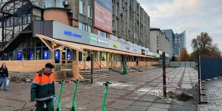 У Львові закінчилася земля: мерія доволяє будувати на дахах будинків