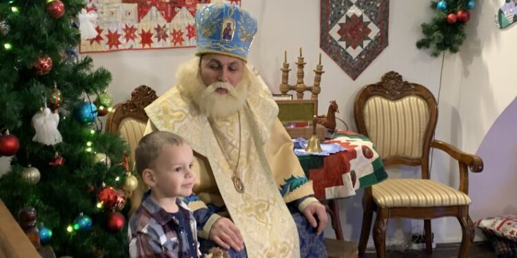 святий миколай