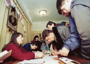 Вибори посеред війни бути чи не бути