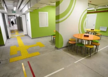 Приміщення першої в Україні підземної школи в Харкові