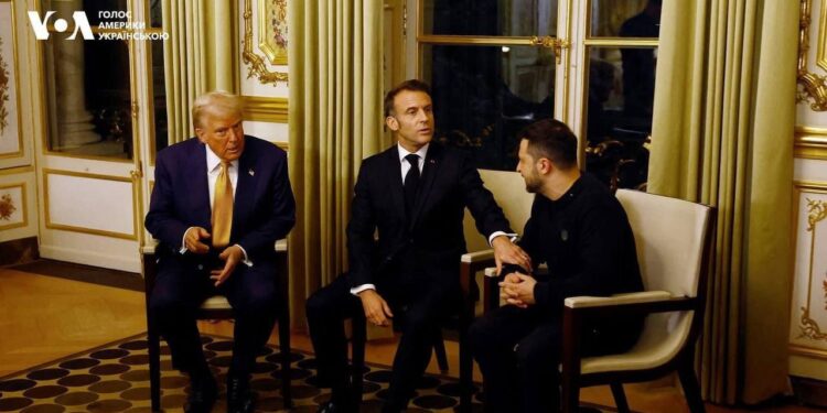 Зустріч Зеленського, Трампа та Макрона. Франція. Фото Голос Америки