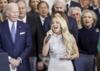 Неочікуваний факап затьмарив виступ на інавгурації