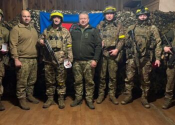 Бійців нагородив бригадний генерал Володимир Шведюк