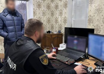 Кіберполіцейські Запоріжжя викрили нову групу шахраїв
