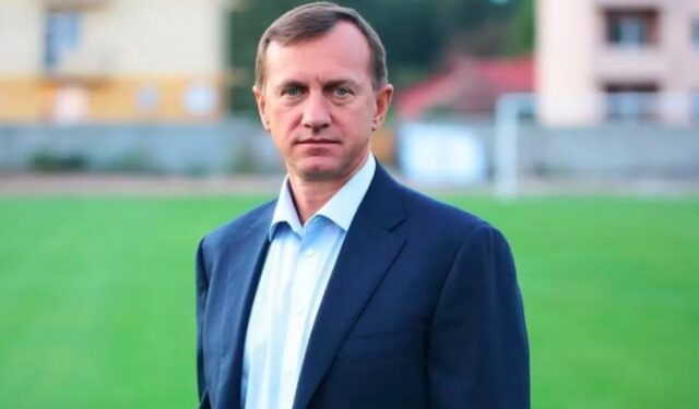 Нічні обшуки в мера Ужгорода. Обшуки відбулися у приватних будинках посадовців, а також у приміщеннях Ужгородської міської ради.