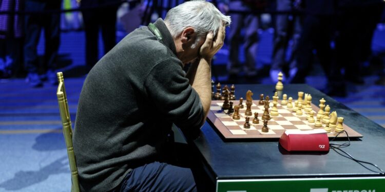 Василь Іванчук FIDE