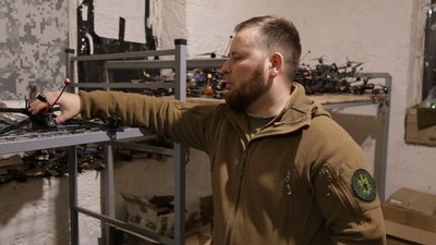 Бійці облаштували майстерню з ремонту дронів