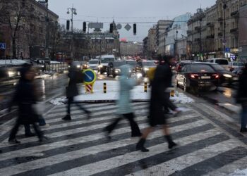 24 лютого в центрі Києва обмежать рух авто та роботу метро