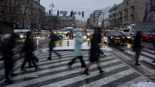 24 лютого в центрі Києва обмежать рух авто та роботу метро