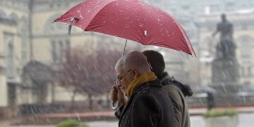 Погода в Україні 8 липня: синоптики попереджають про негоду